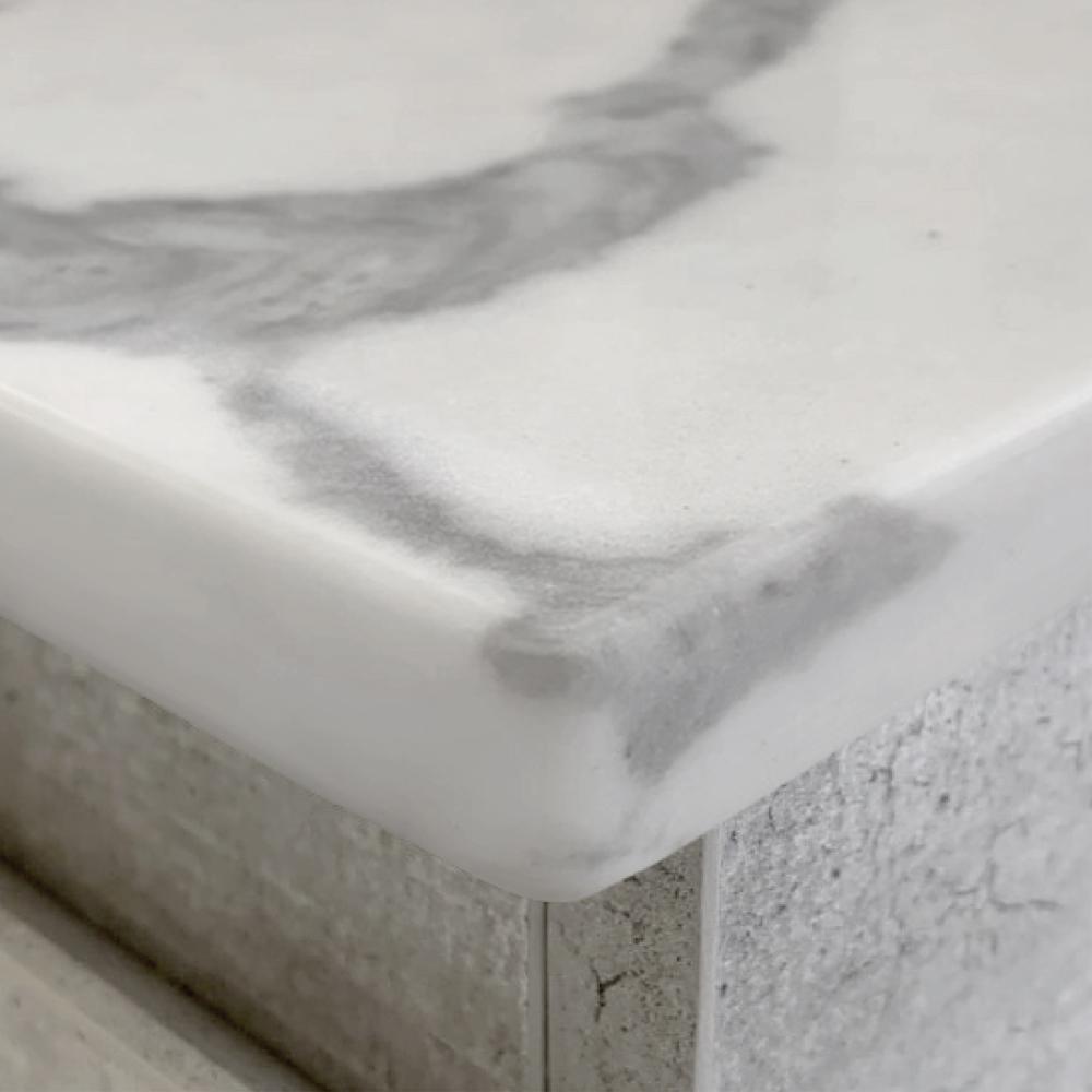 SARAH, Calacatta Marble, 750, + Matte Black, Fingerpull Wall-Hung