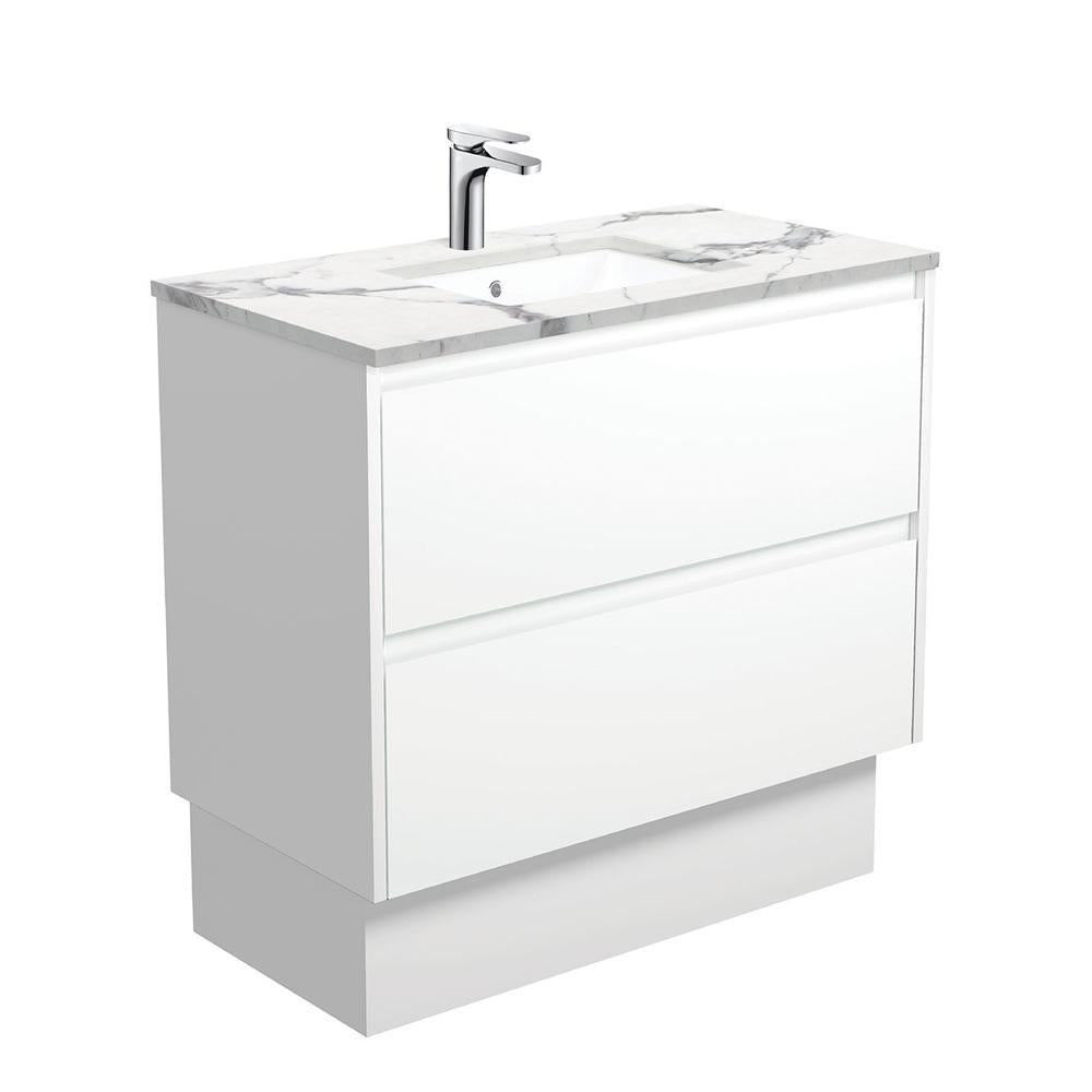 Sarah Calacatta Undermount, Amato 900, Matte White, Vanity on Kick